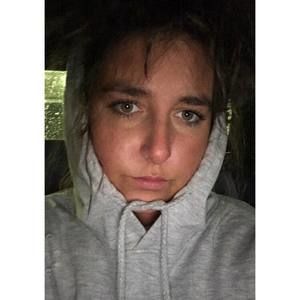 Meet your Posher, Dara